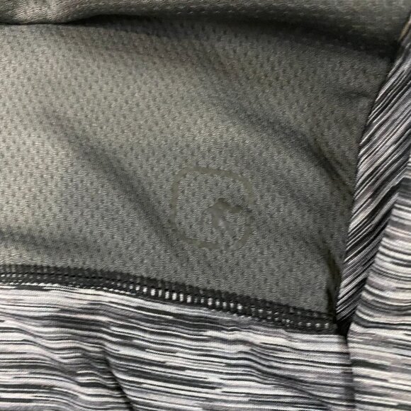 And1 Athletic Long Sleeve Compression Stretch Shirt Size XL - Picture 6 of 9